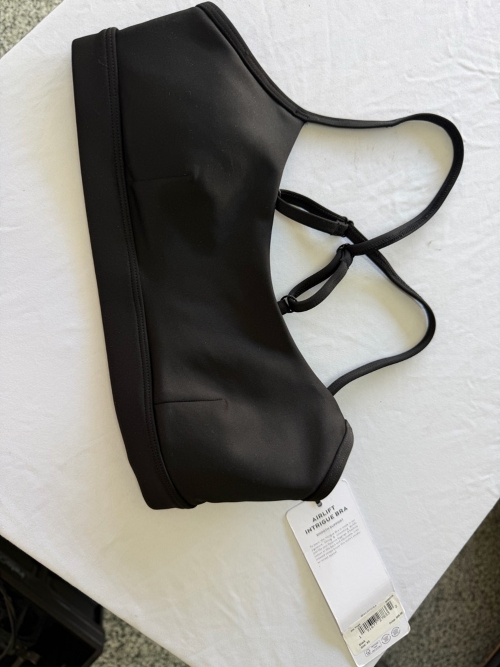 ALO Yoga Black Airlift Intrigue Bra